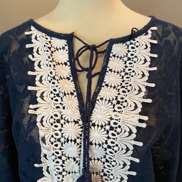 Love Riche Navy Lace Embroidered BOHO Top L - Picture 4 of 12